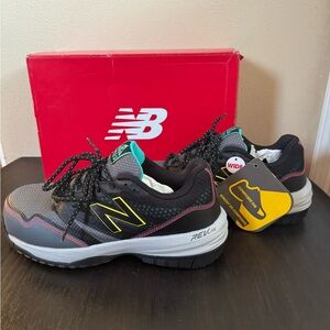 New Balance Revlite 589 Industrial Steel Toe Shoes Women’s 10.5 Slip-Oil Resist